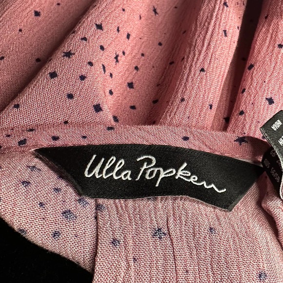 NWT Ulla Popken Galaxy Print Smocked Bodice Tie Neck Blouse 2X - Picture 8 of 9